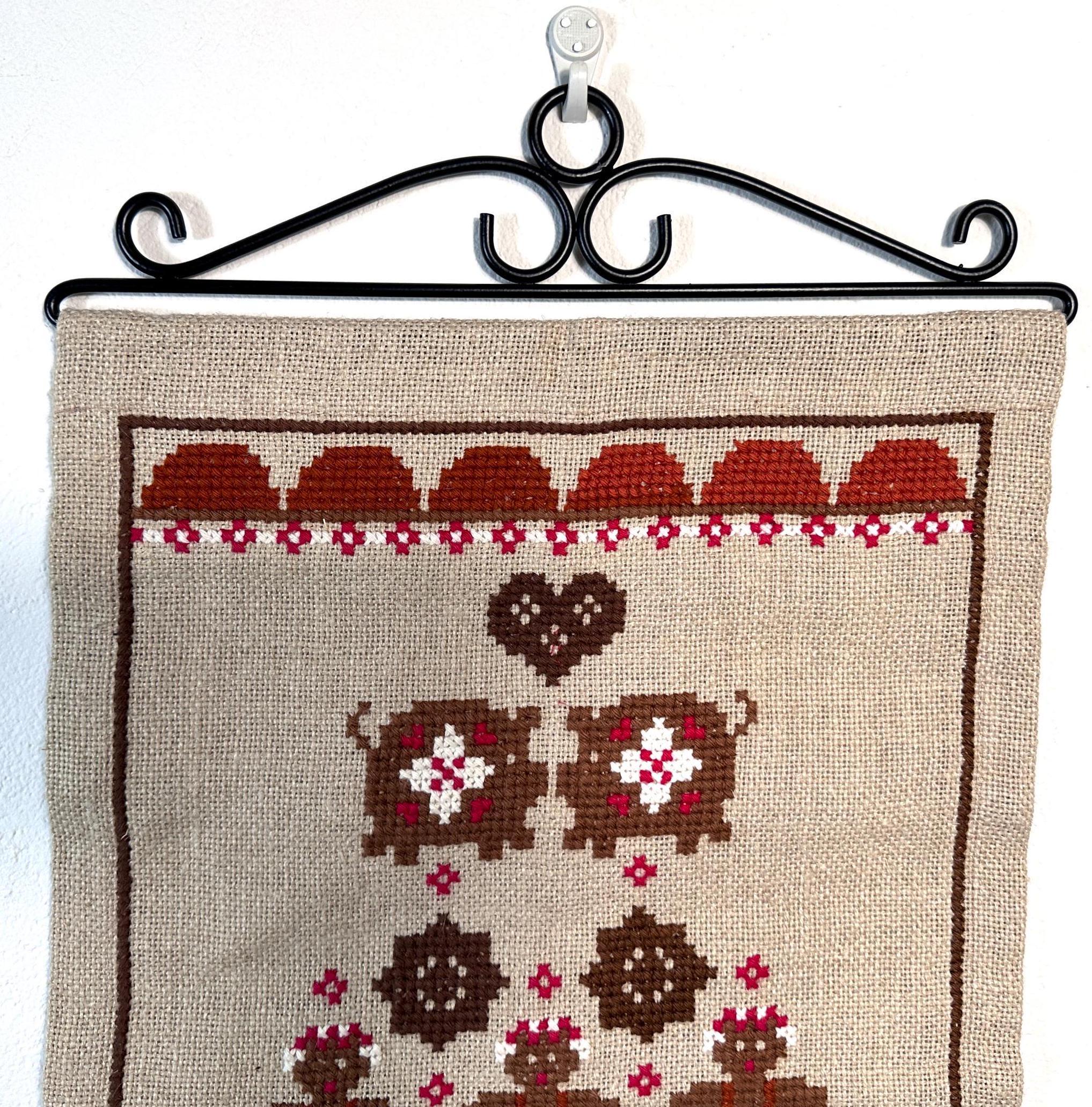 Candleholders / LightingVintage scandinavian christmas wall hanging – 1970s swedish folk art tapestry Image 2