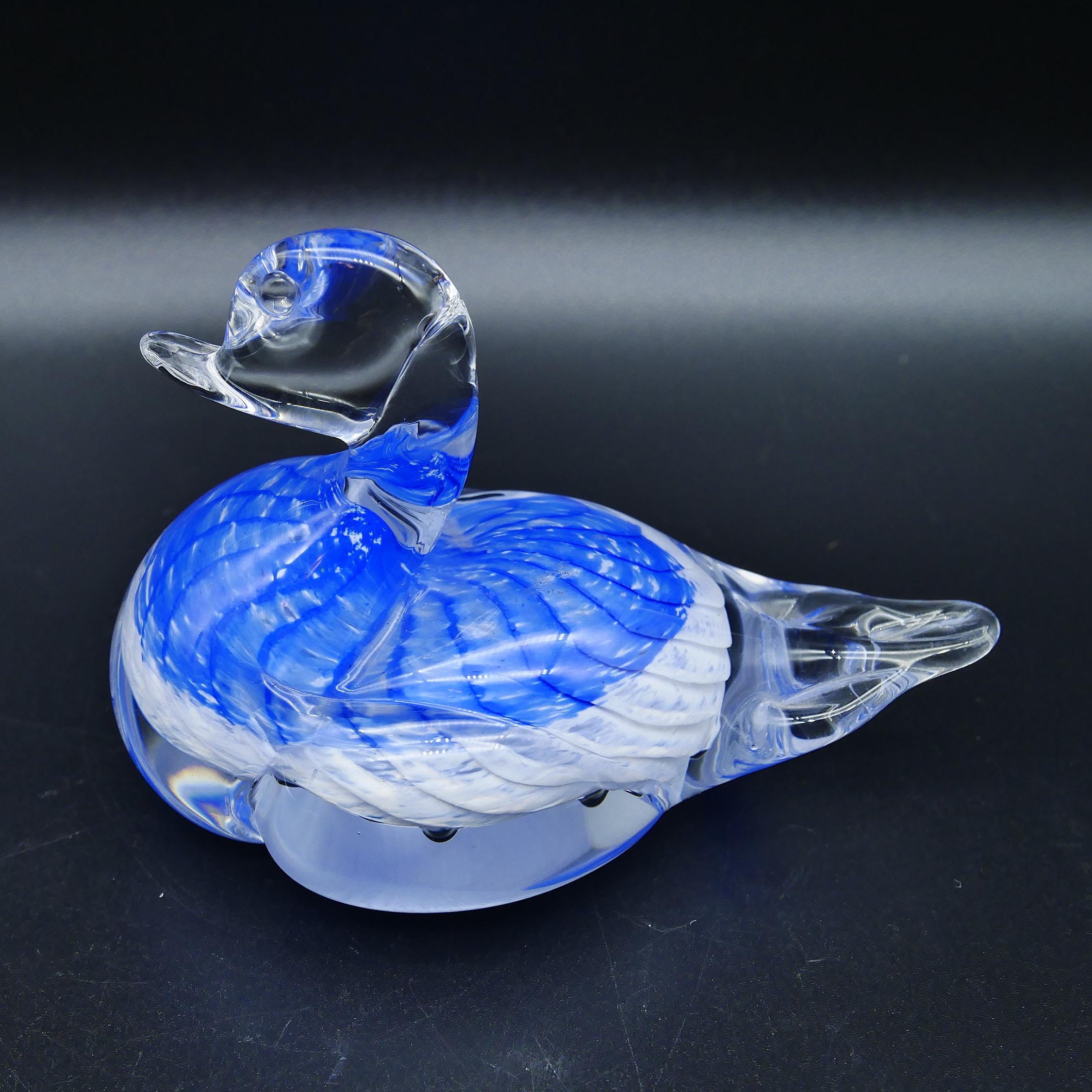 Collectible GlassBullicante art glass duck figurine - Swedish hand blown duck, 1970s Image 4