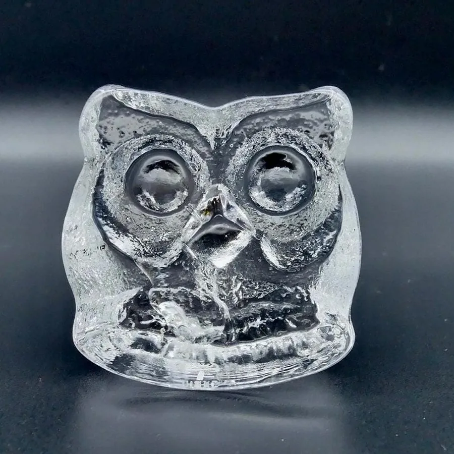 Collectible GlassOwl art glass figurine bird paperweight - Lars Hellsten signed Image 2