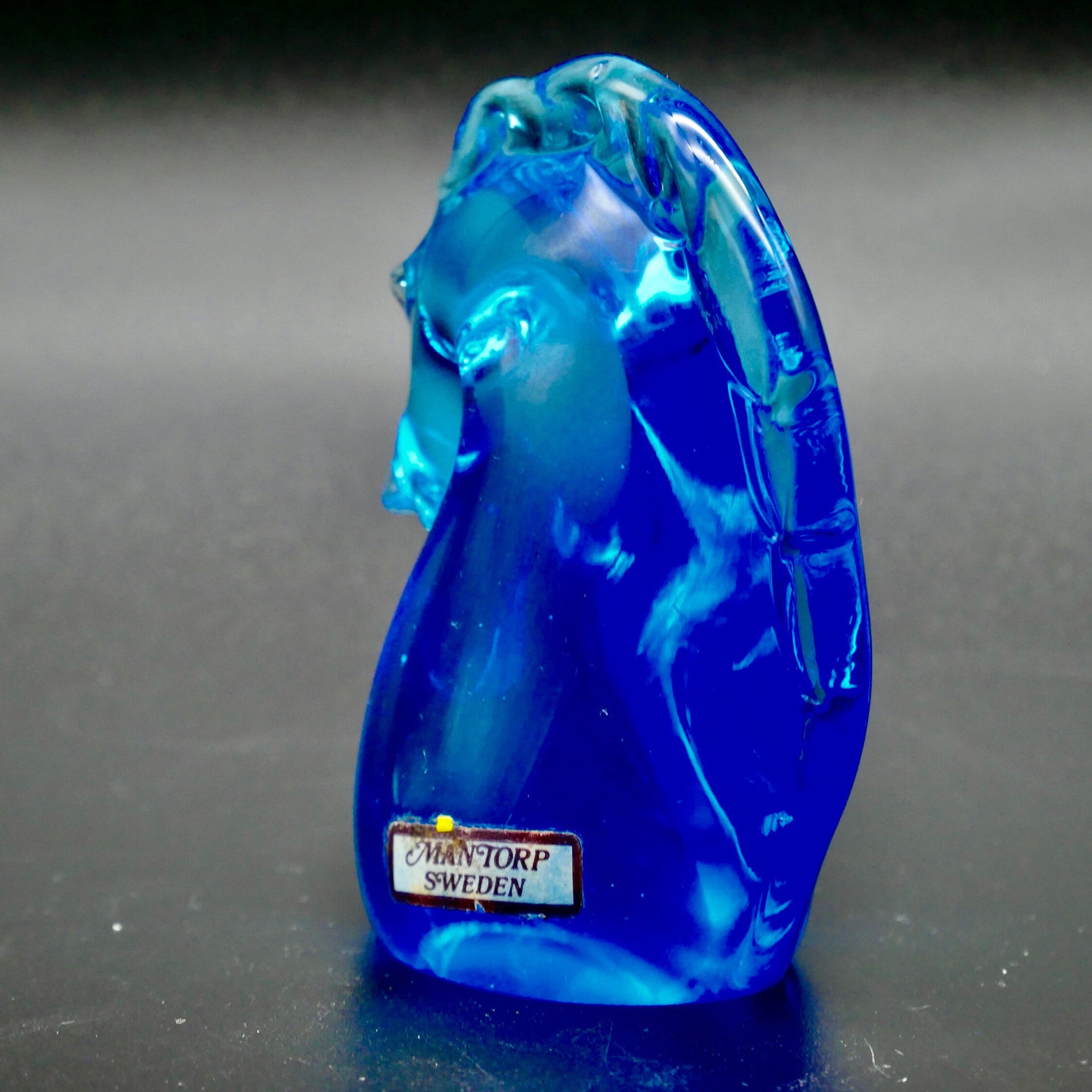 Scandinavian Art GlassVintage Blue Glass Horse Figurine paperweight from Sweden with original label Image 4