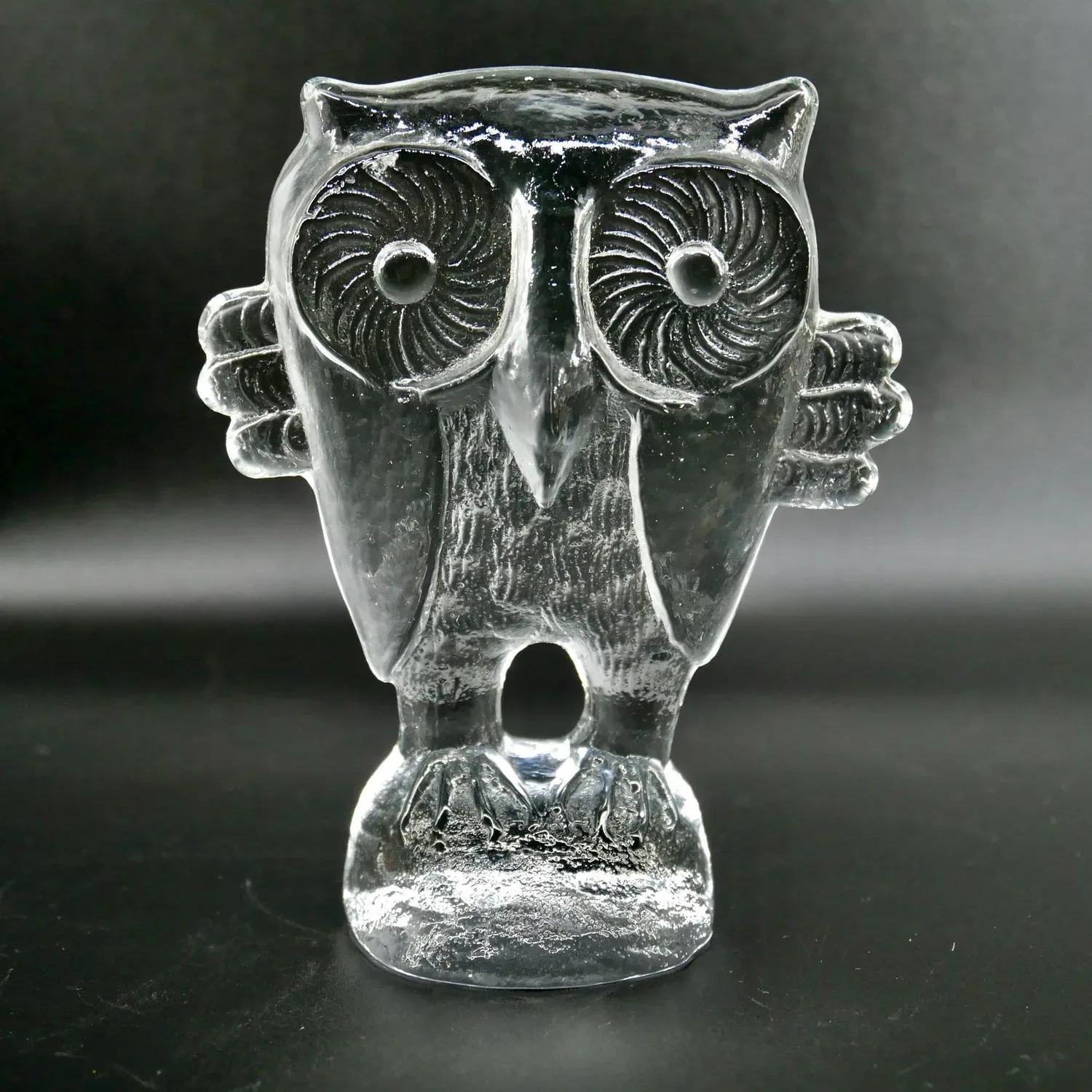 Kosta Boda owl glass sculpture figurine - 1970 Bertil VallienCollectible Glass All Things Retro Store