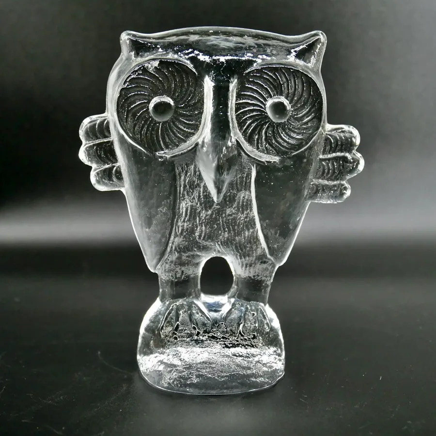 Kosta Boda owl glass sculpture figurine - 1970 Bertil VallienCollectible Glass All Things Retro Store