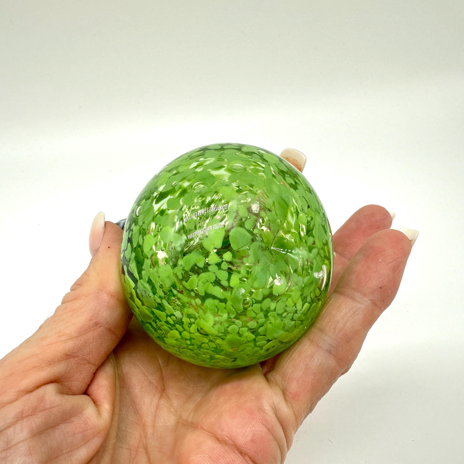 Glass Sculptures & FigurinesKosta Boda Green Glass Pear with Leaf - Mid Century Art Glass Image 7