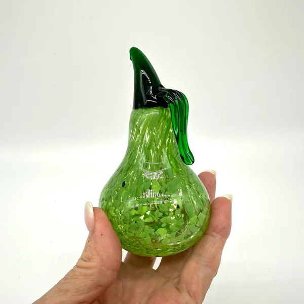 Glass Sculptures & FigurinesKosta Boda Green Glass Pear with Leaf - Mid Century Art Glass Image 8