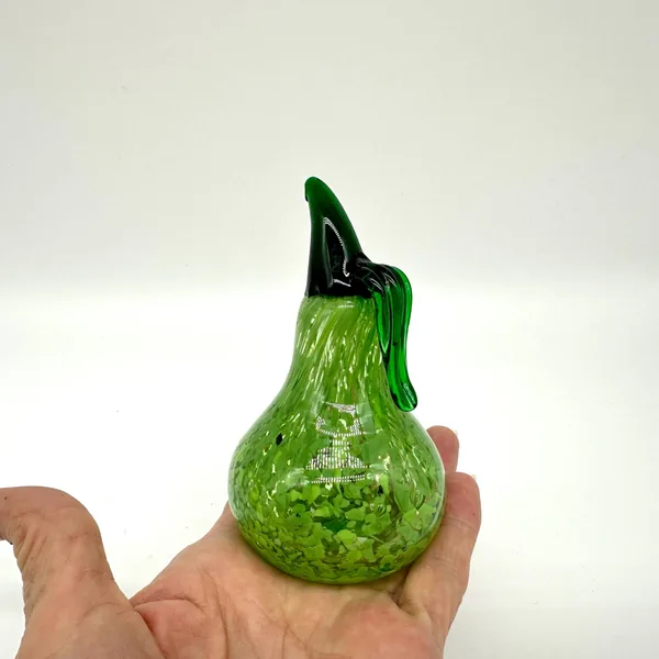 Glass Sculptures & FigurinesKosta Boda Green Glass Pear with Leaf - Mid Century Art Glass Image 9