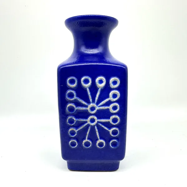 VEB ceramic vase perpendicular angle, showing cube edge, glazed surface texture, and neck detail