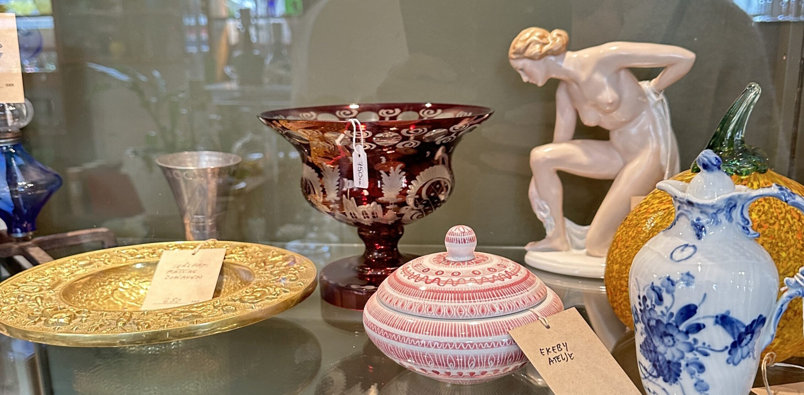 Vintage Finds in Sweden | Amanda’s Weekly Finds #10